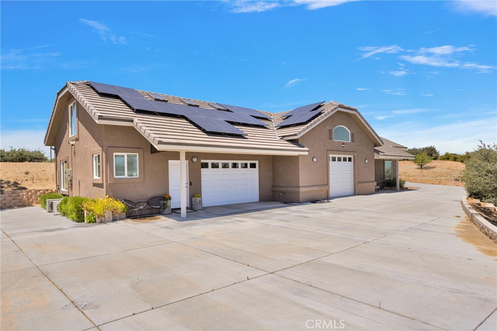 7031 Joshua Road Oak Hills, CA 92344 - Photo 39 of 77