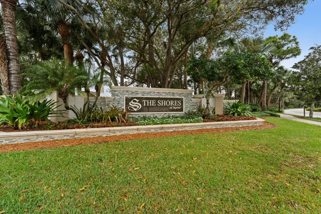 $600,000 | 18861 Misty Lake Drive, Jupiter, FL 33458