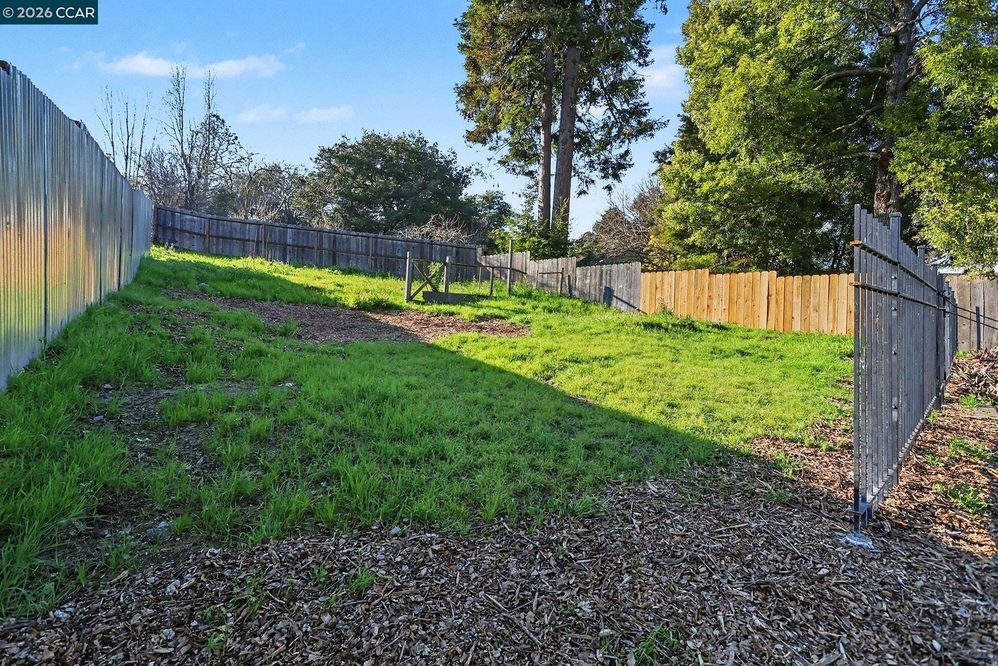 691 Rincon Road El Sobrante, CA 94803 - Photo 28 of 30 a view of garden with deck