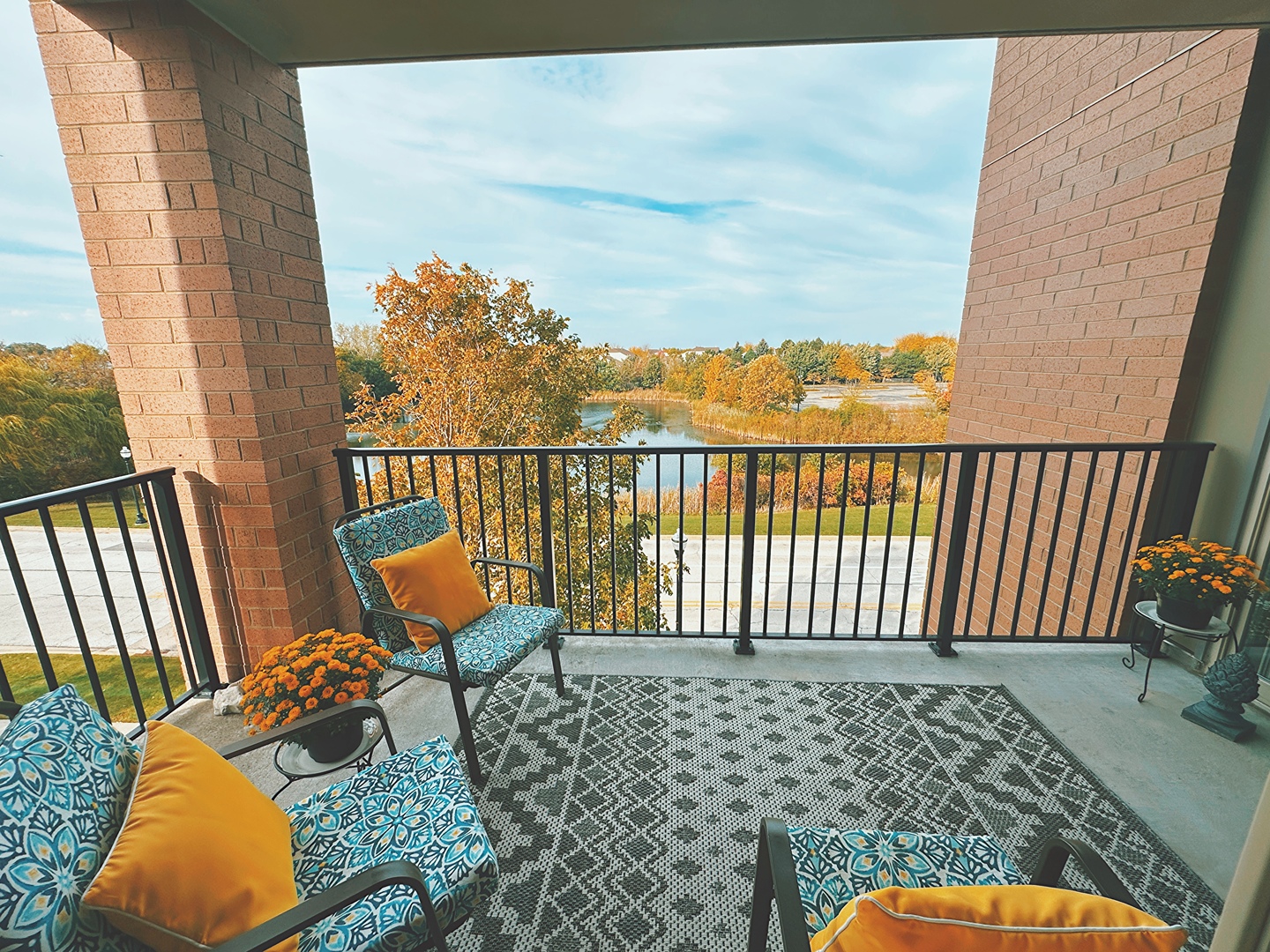 1199 East Port Clinton Road, Unit 304 Vernon Hills, IL 60061 - Photo 15 of 29