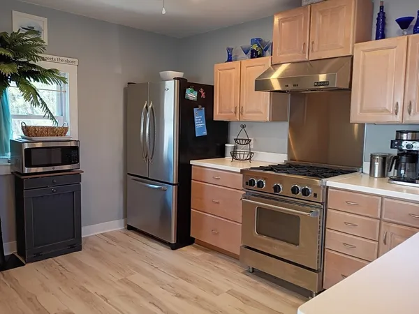 $3,900 | 39 Harbor Street, Newburyport, MA 01950