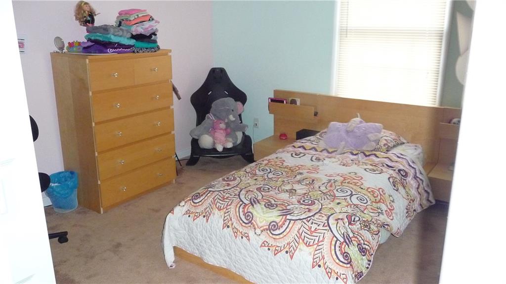 380 Shady Ridge Drive Monroeville, PA 15146 - Photo 15 of 21 2nd bedroom