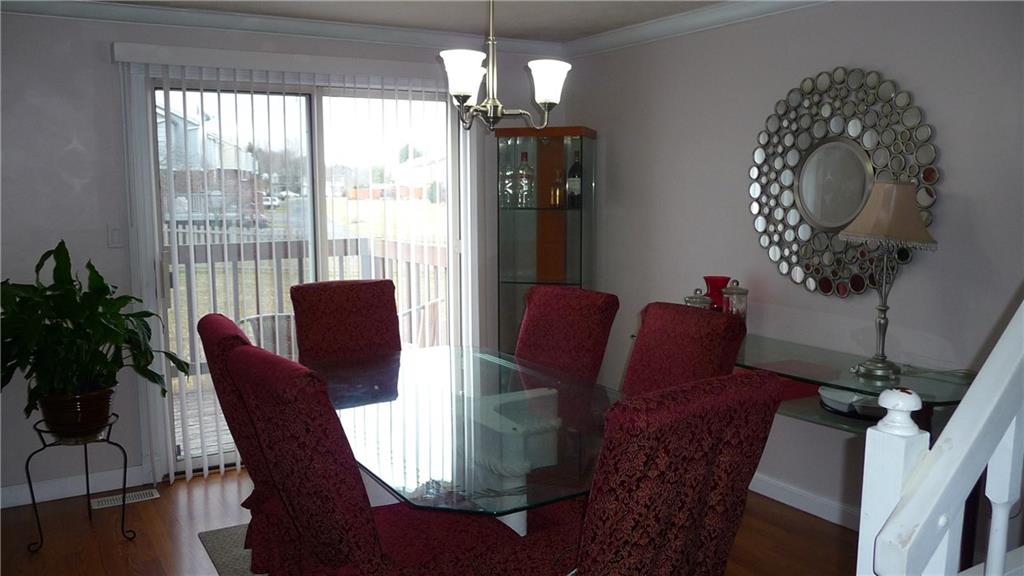 380 Shady Ridge Drive Monroeville, PA 15146 - Photo 10 of 21 Dining room
