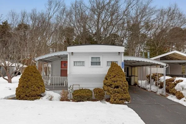 $180,000 | 129 Pilgrim Trail, Plymouth, MA 02360