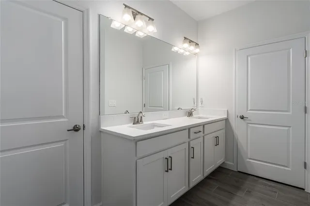 $2,900 | 11923 Lilac Pearl Lane, Parrish, FL 34219