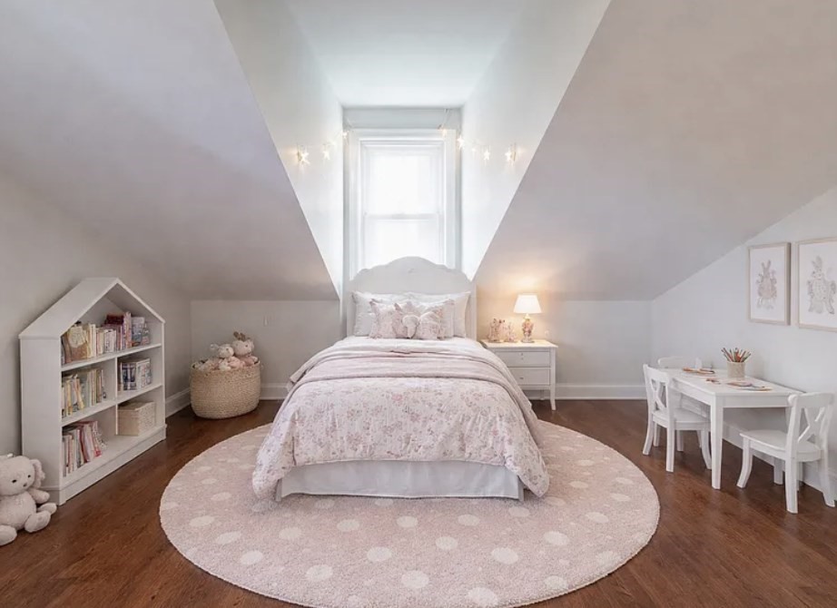 37 Walnut Place, Unit 3 Newton, MA 02460 - Photo 13 of 16