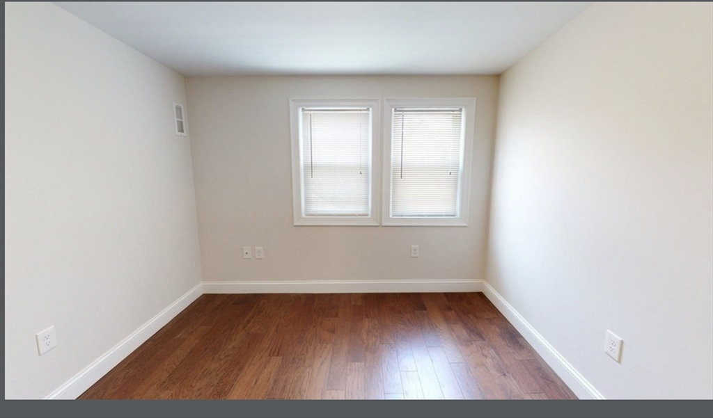 37 Walnut Place, Unit 3 Newton, MA 02460 - Photo 9 of 16