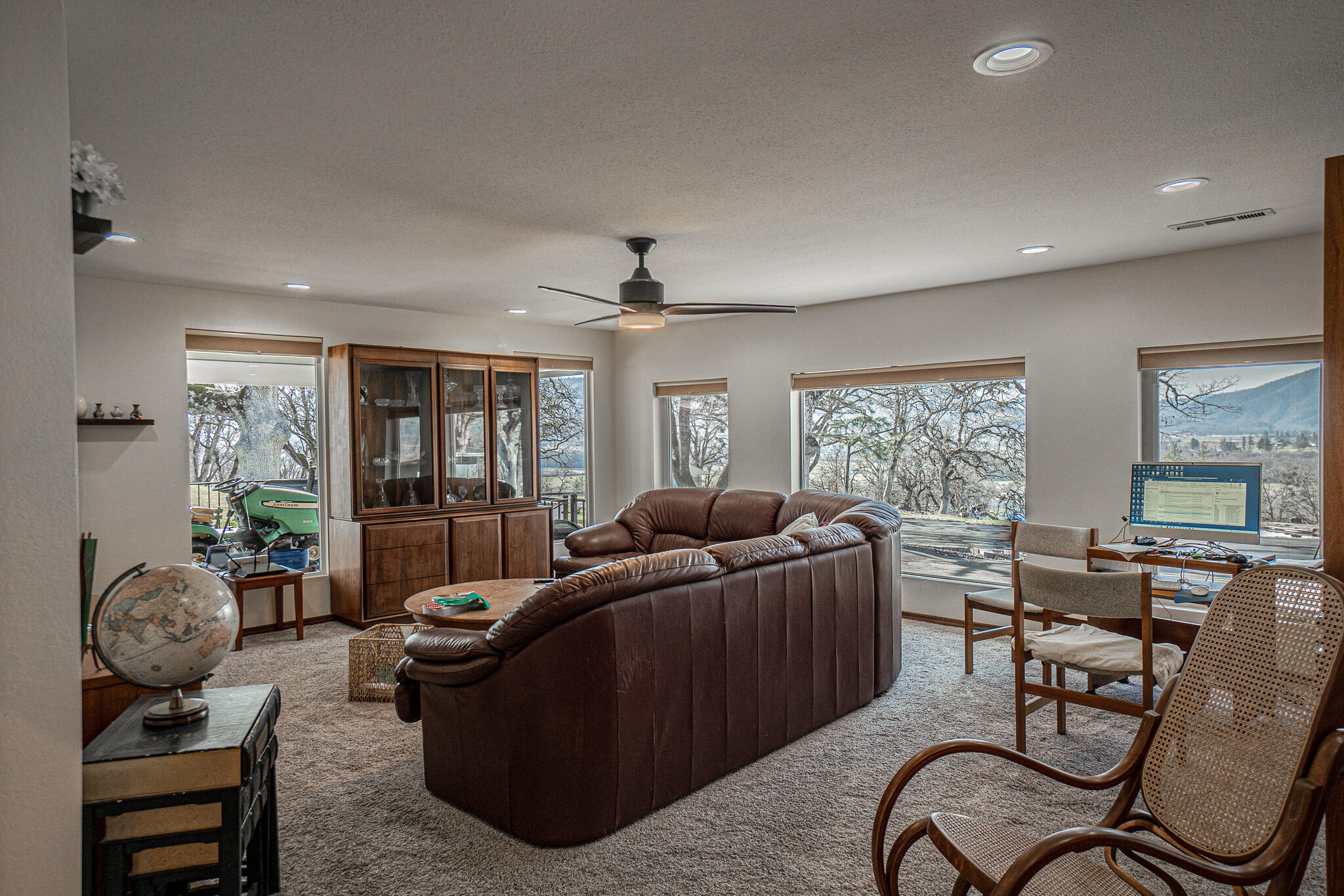 13290 Table Rock Road White City, OR 97503 - Photo 19 of 53 DSC00269-HDR