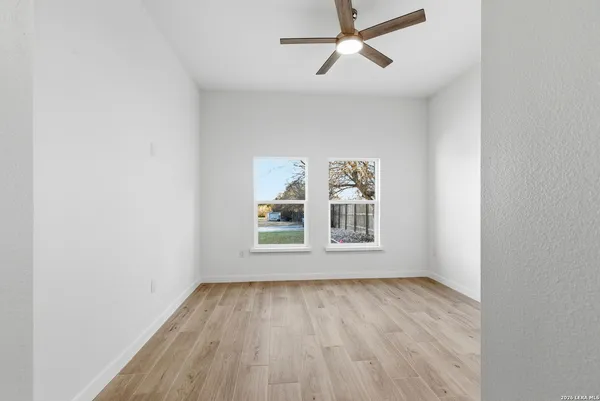 $460,000 | 7801 Yellow Bark Boulevard, Selma, TX 78154