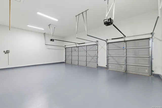 $499,000 | 7801 Yellow Bark Boulevard, Selma, TX 78154