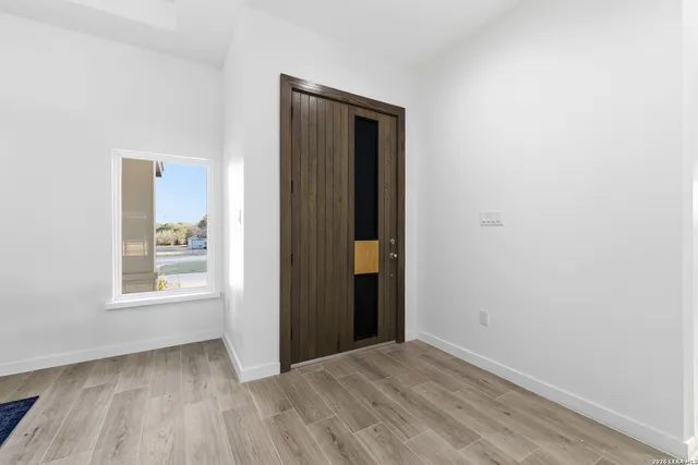 $499,000 | 7801 Yellow Bark Boulevard, Selma, TX 78154