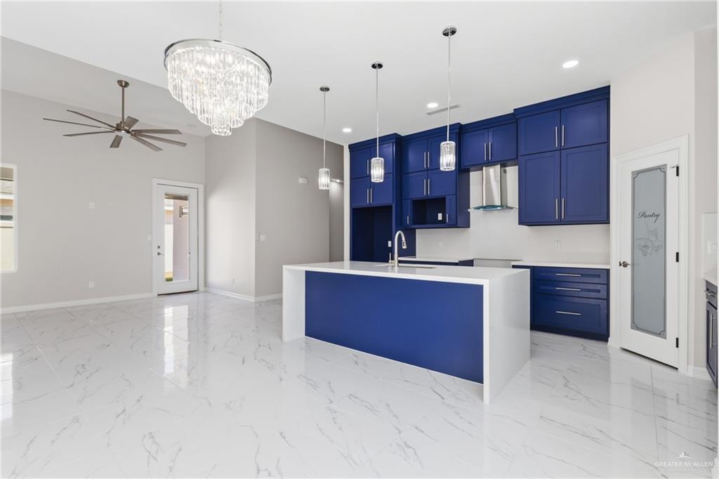 419 Serg Loop Alamo, TX 78516 - Photo 3 of 15