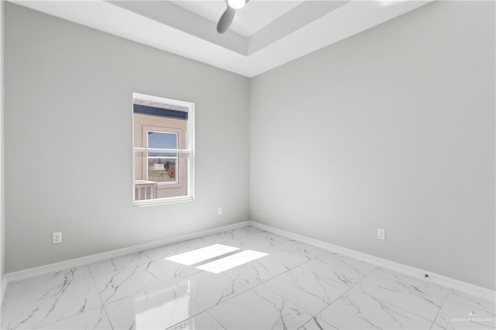 419 Serg Loop Alamo, TX 78516 - Photo 9 of 15