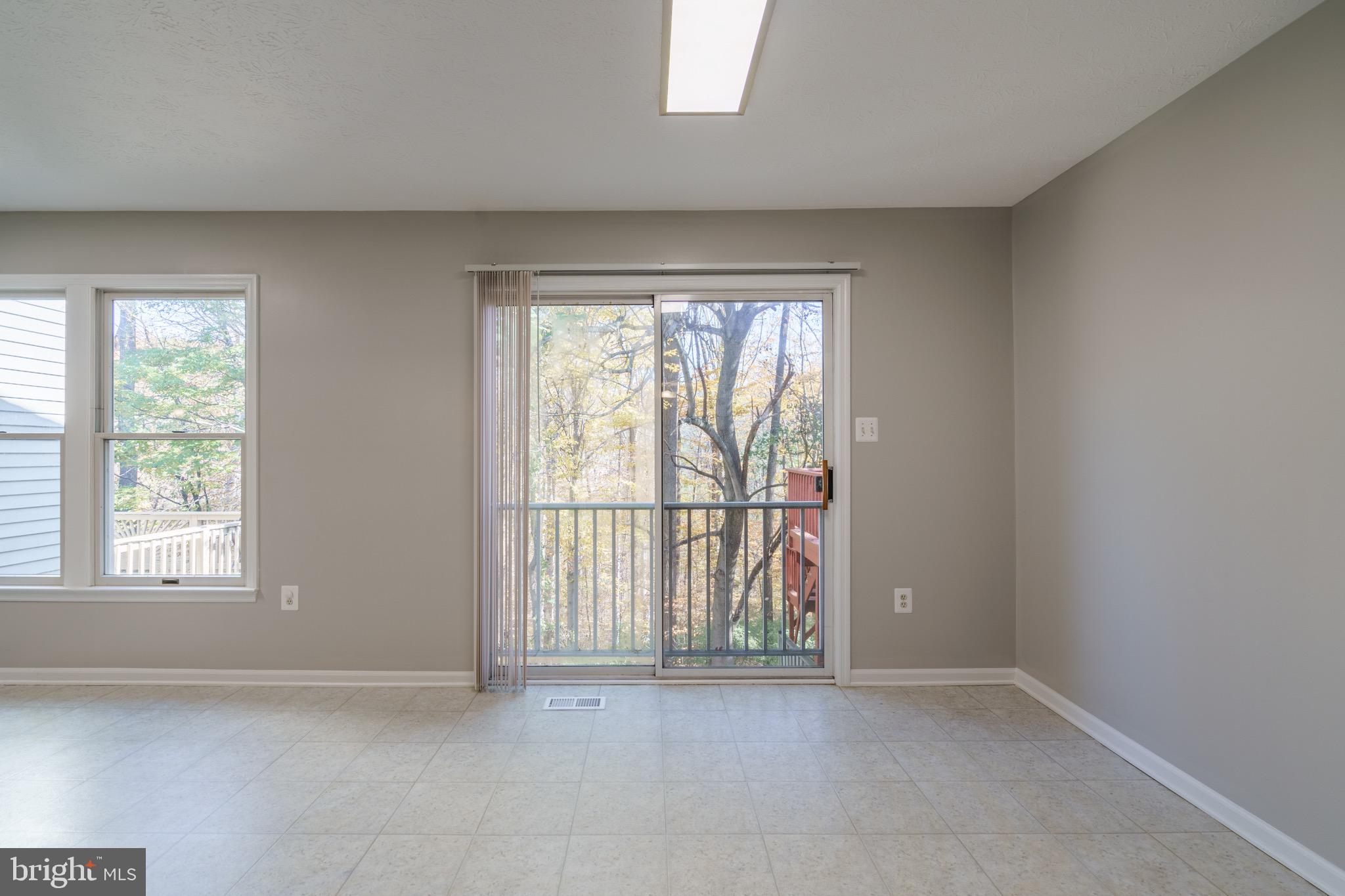 2711 Quarry Heights Way Baltimore, MD 21209 - Photo 12 of 32