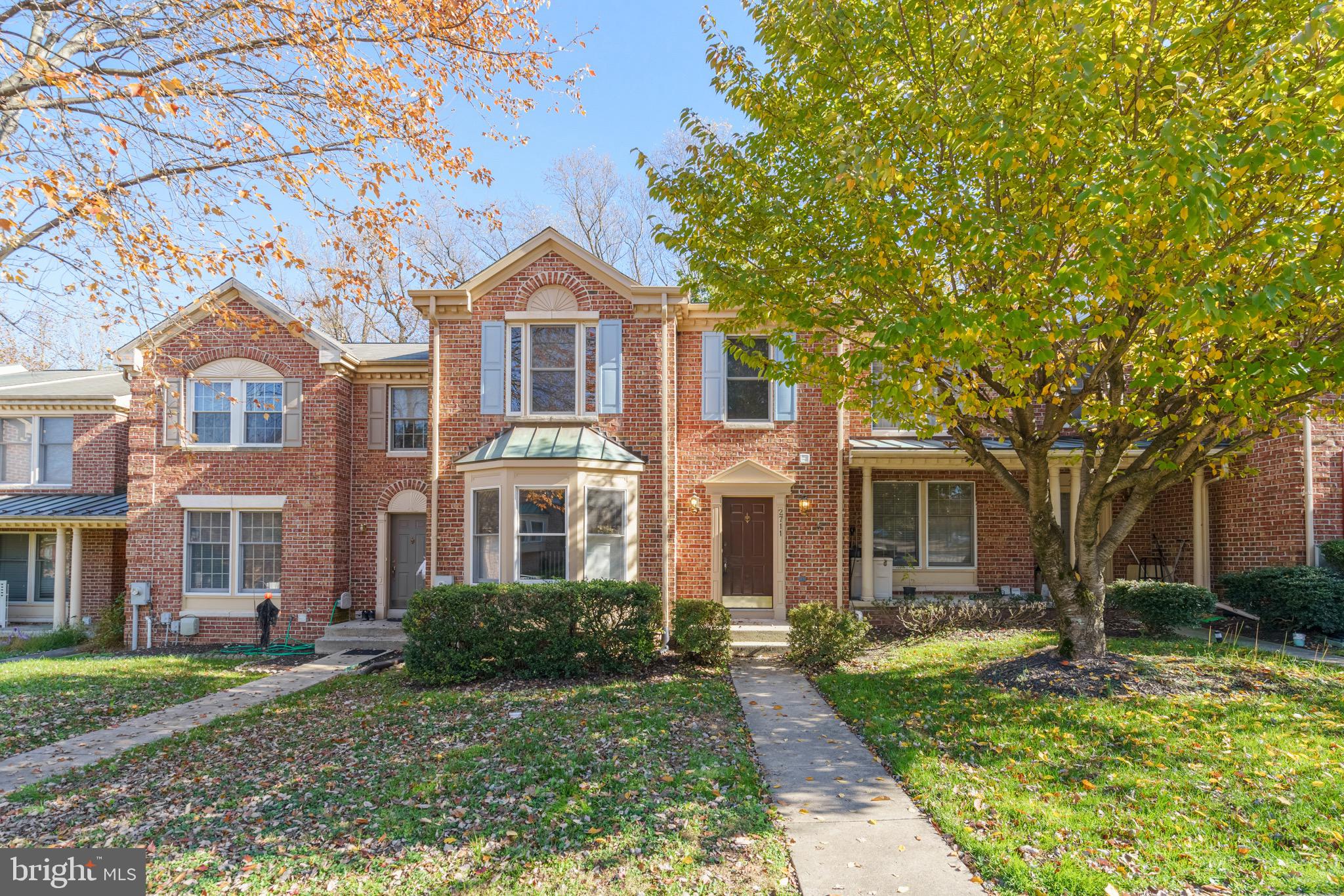 2711 Quarry Heights Way Baltimore, MD 21209 - Photo 2 of 32