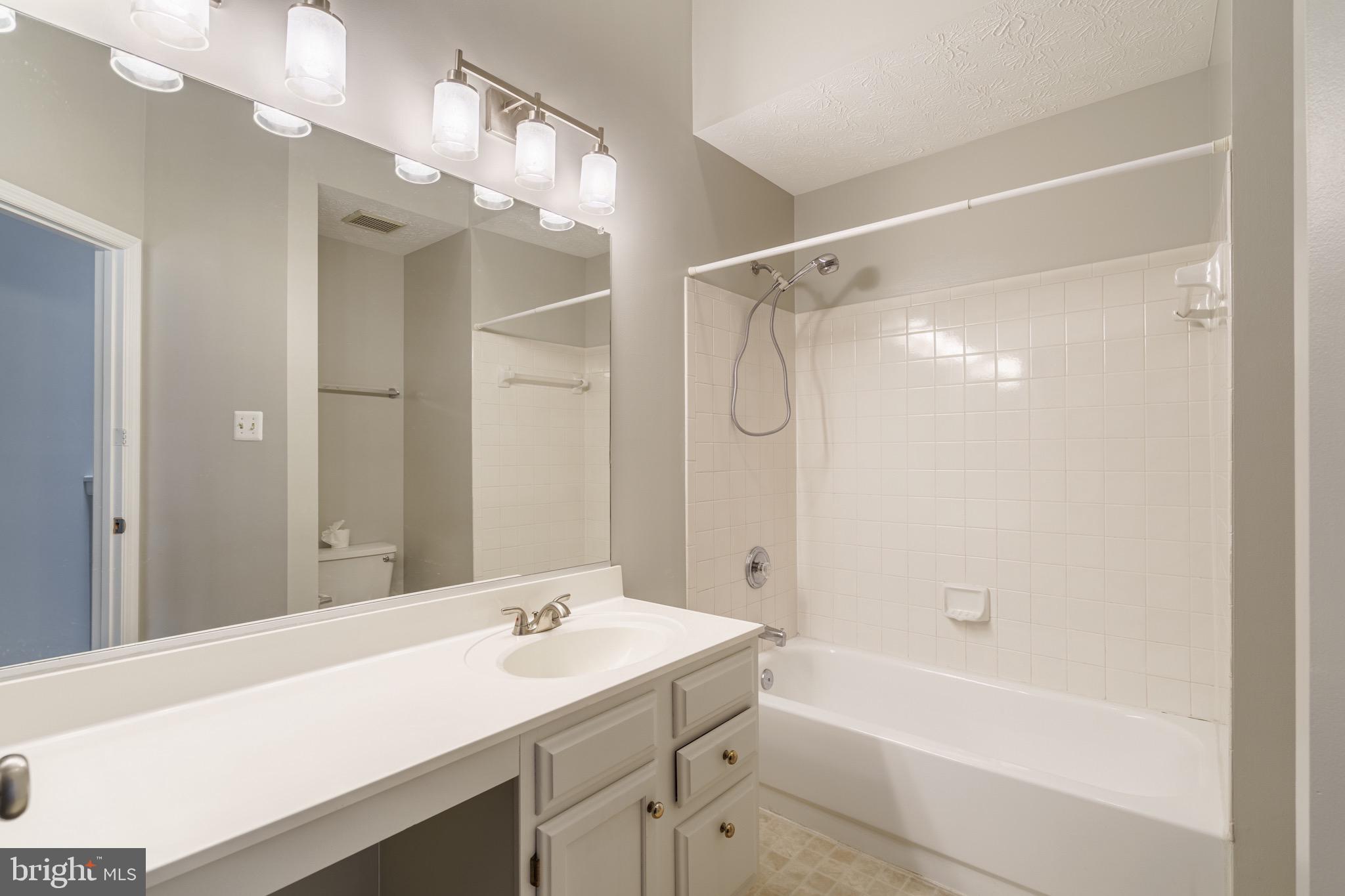 2711 Quarry Heights Way Baltimore, MD 21209 - Photo 23 of 32