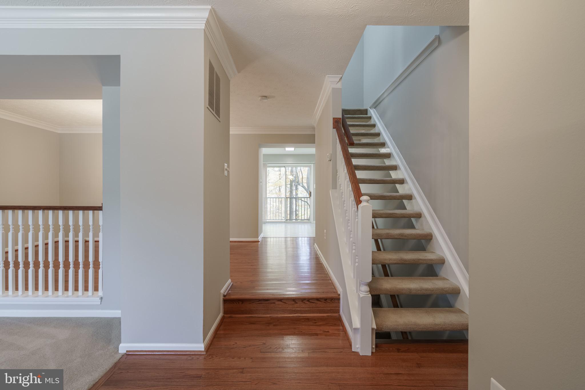 2711 Quarry Heights Way Baltimore, MD 21209 - Photo 4 of 32