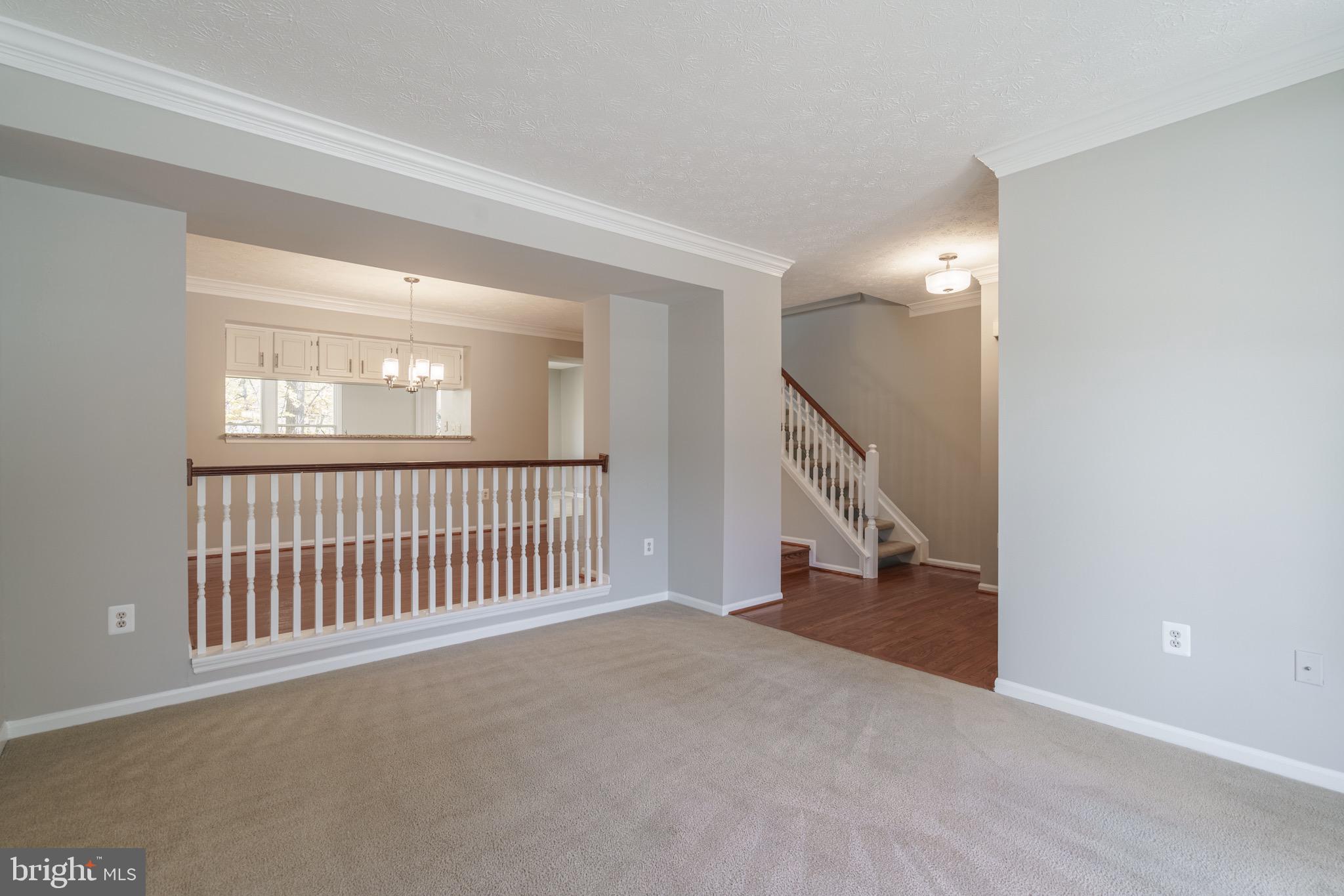2711 Quarry Heights Way Baltimore, MD 21209 - Photo 9 of 32