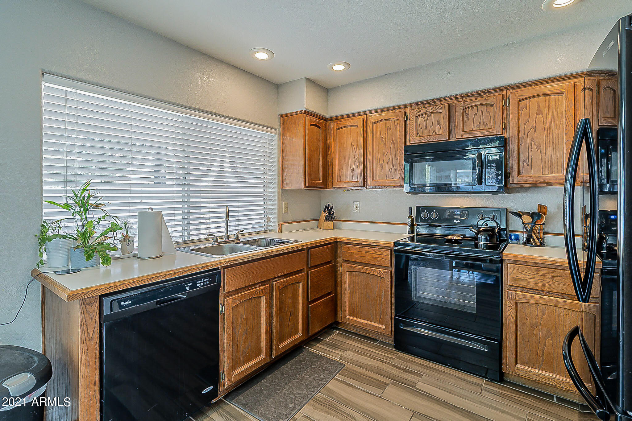 3942 West Rene Drive Chandler, AZ 85226 - Photo 2 of 40 Rene-5