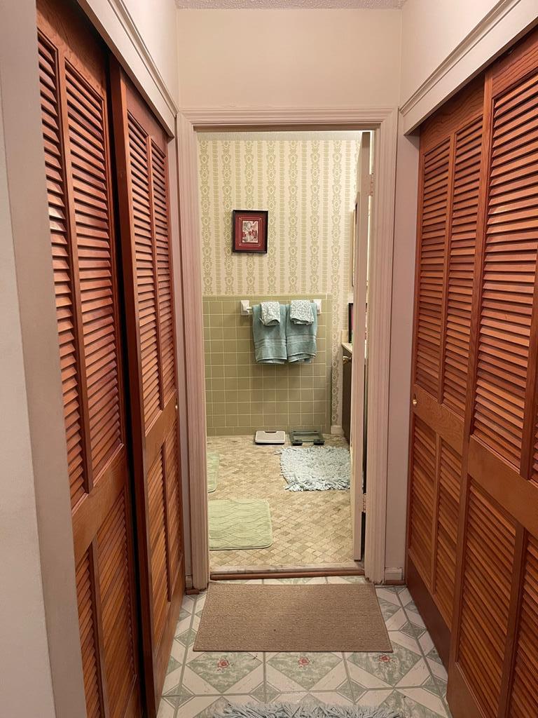 101 West Carnegie Lane Enterprise, AL 36330 - Photo 10 of 20