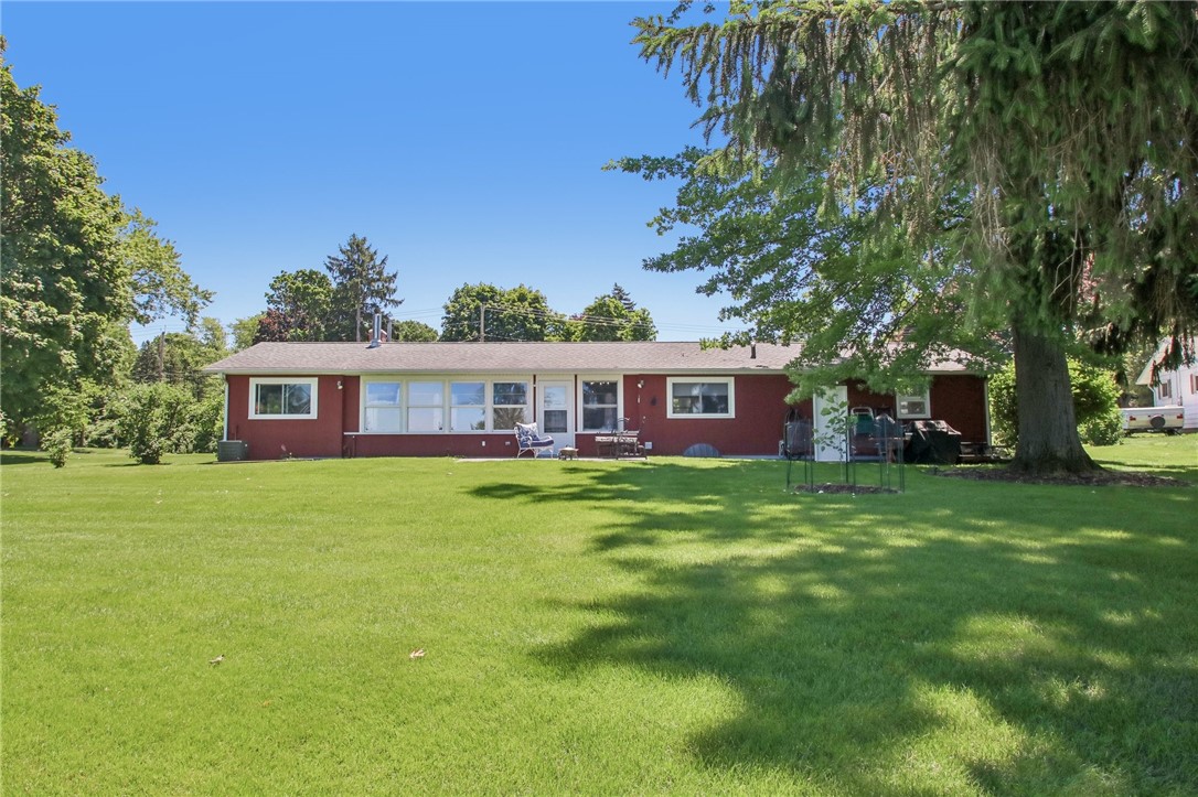 536 Lake Road Webster, NY 14580 - Photo 33 of 45