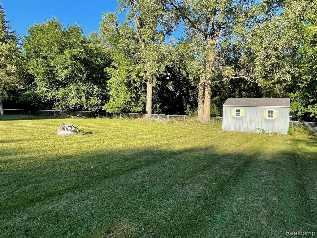 3245 Coolidge Highway Rochester Hills, MI 48309 - Photo 5 of 21