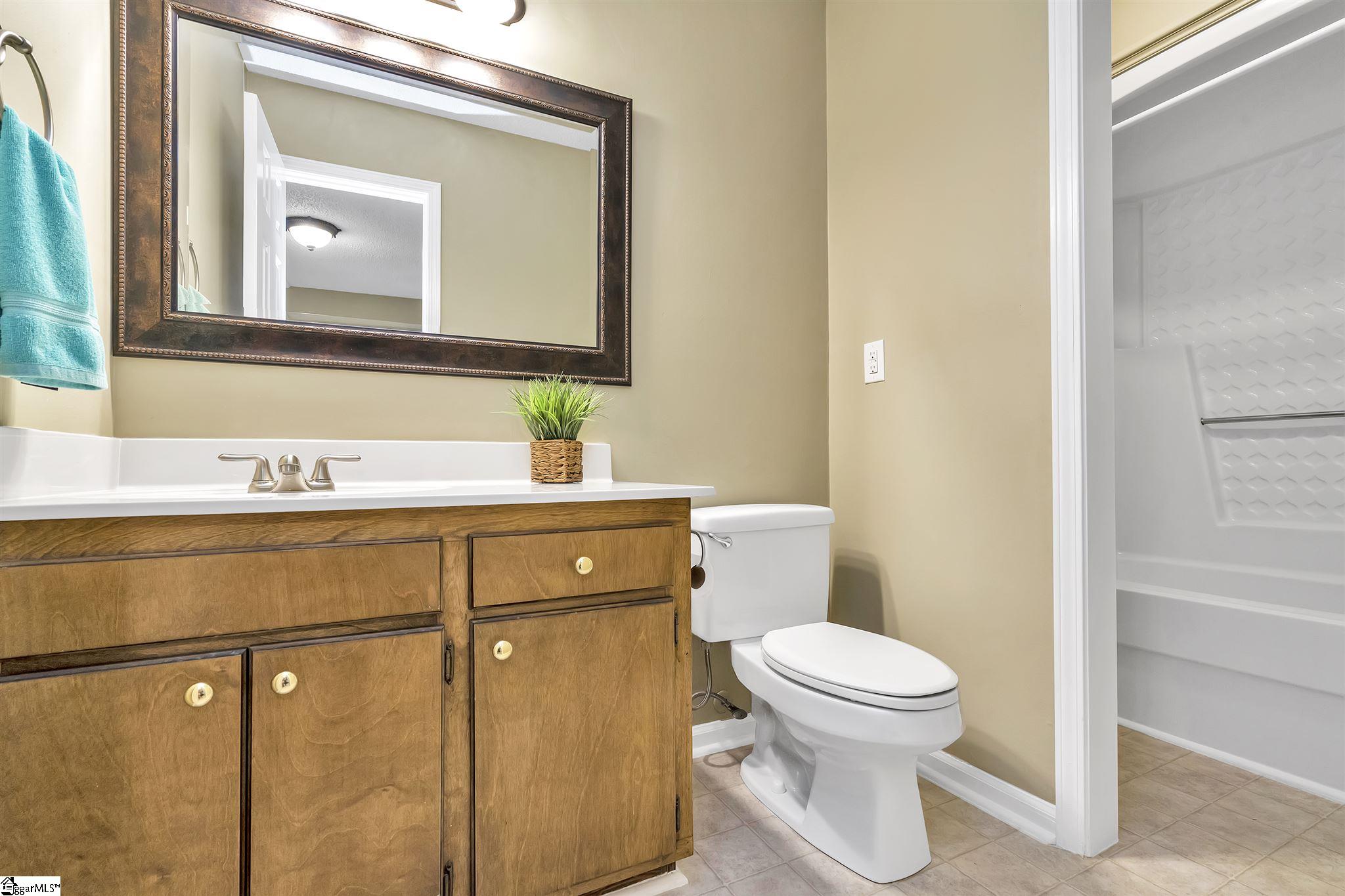 506 Fruitville Road Greenville, SC 29607 - Photo 14 of 26 Gallery Image 14