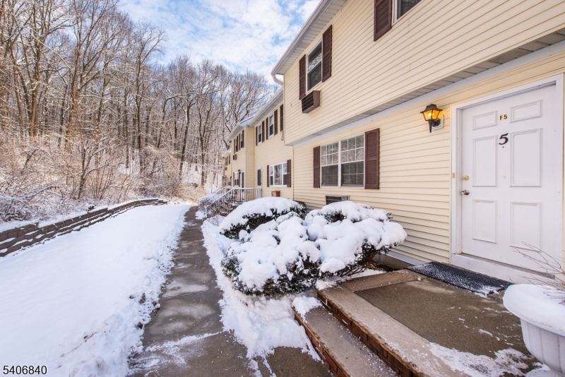 322 Richard Mine Road, Unit F5 Wharton, NJ 07885 - Photo 3 of 22 a view of a terrace with yard