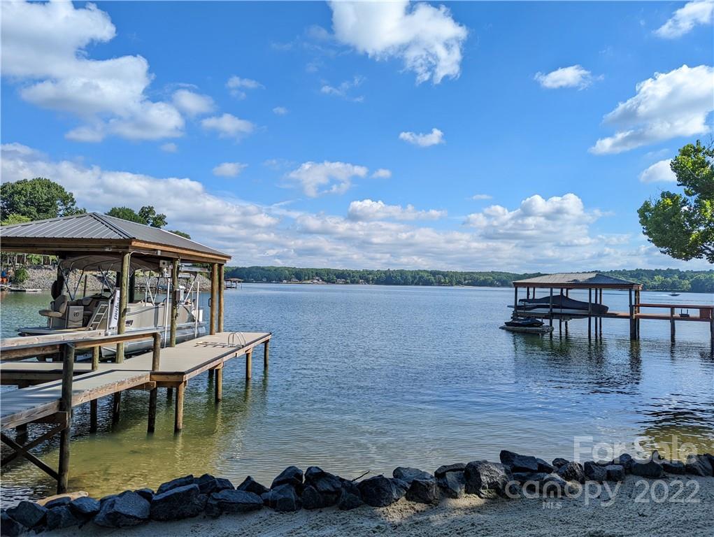 4027 Windward Drive Tega Cay, SC 29708 - Photo 3 of 44