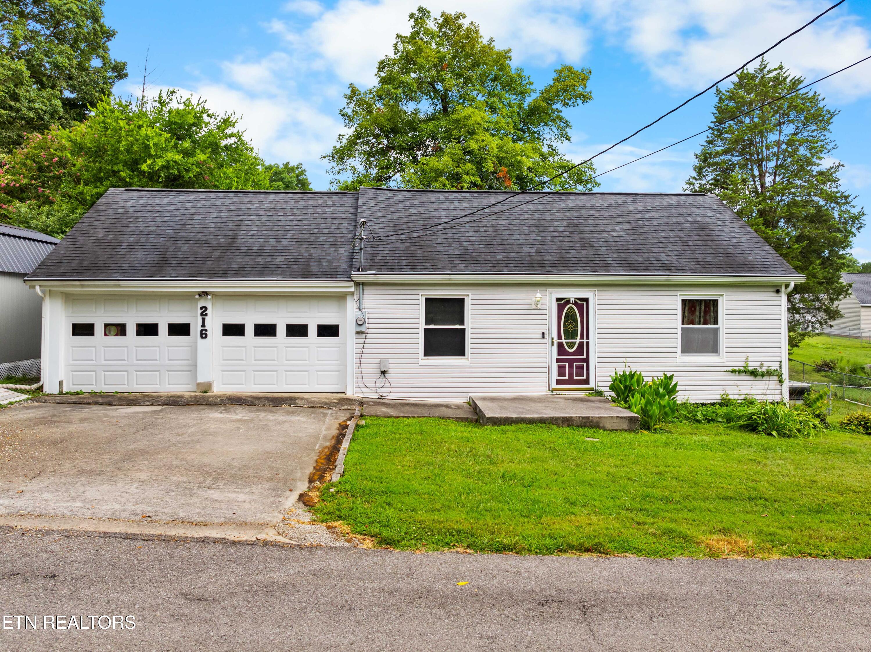 216 Shipe Road Powell, TN 37849 - Photo 2 of 33 DJI_0378