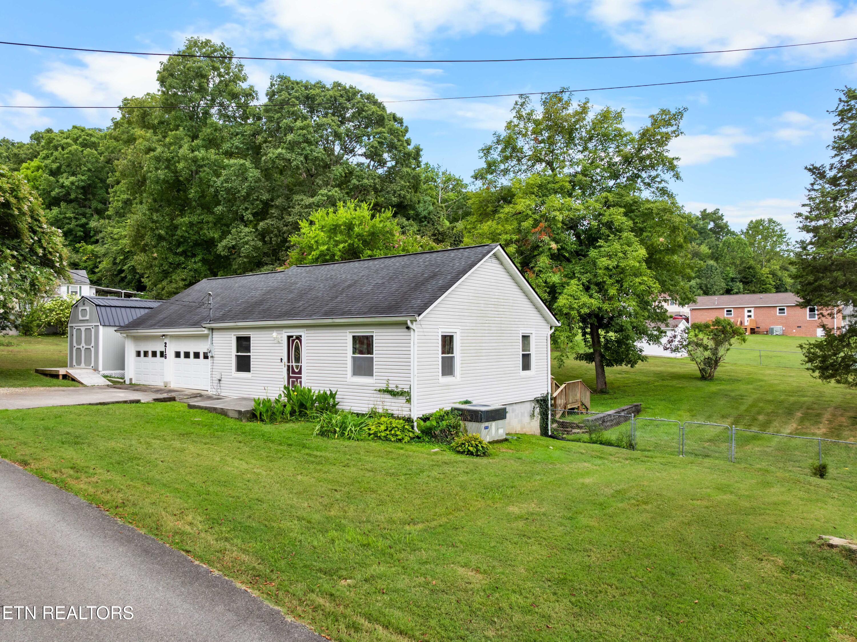 216 Shipe Road Powell, TN 37849 - Photo 22 of 33 DJI_0393