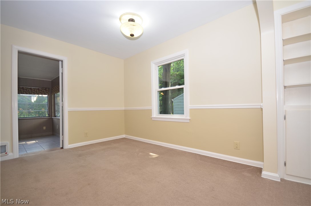 2865 Lee Road Silver Lake, OH 44224 - Photo 6 of 35