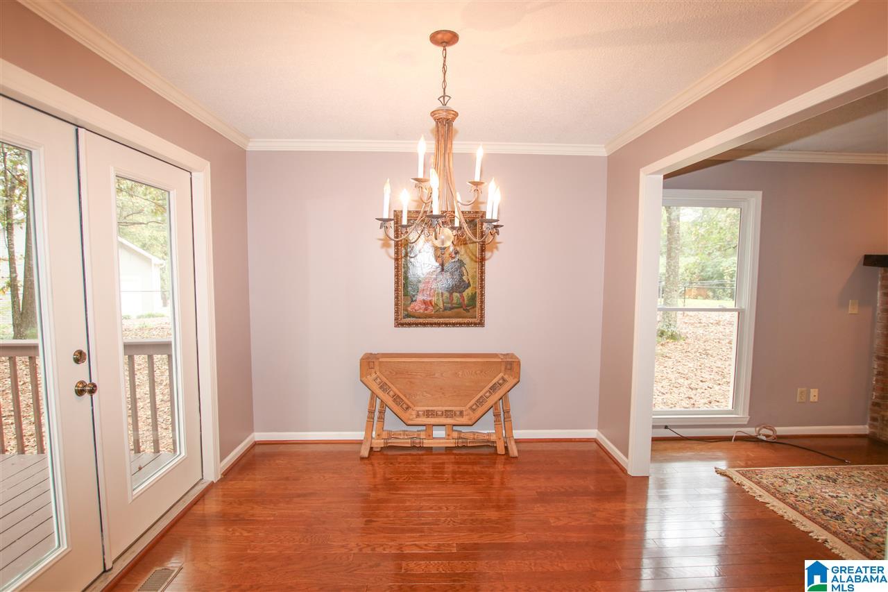 2415 Royal Lane Pelham, AL 35124 - Photo 8 of 33