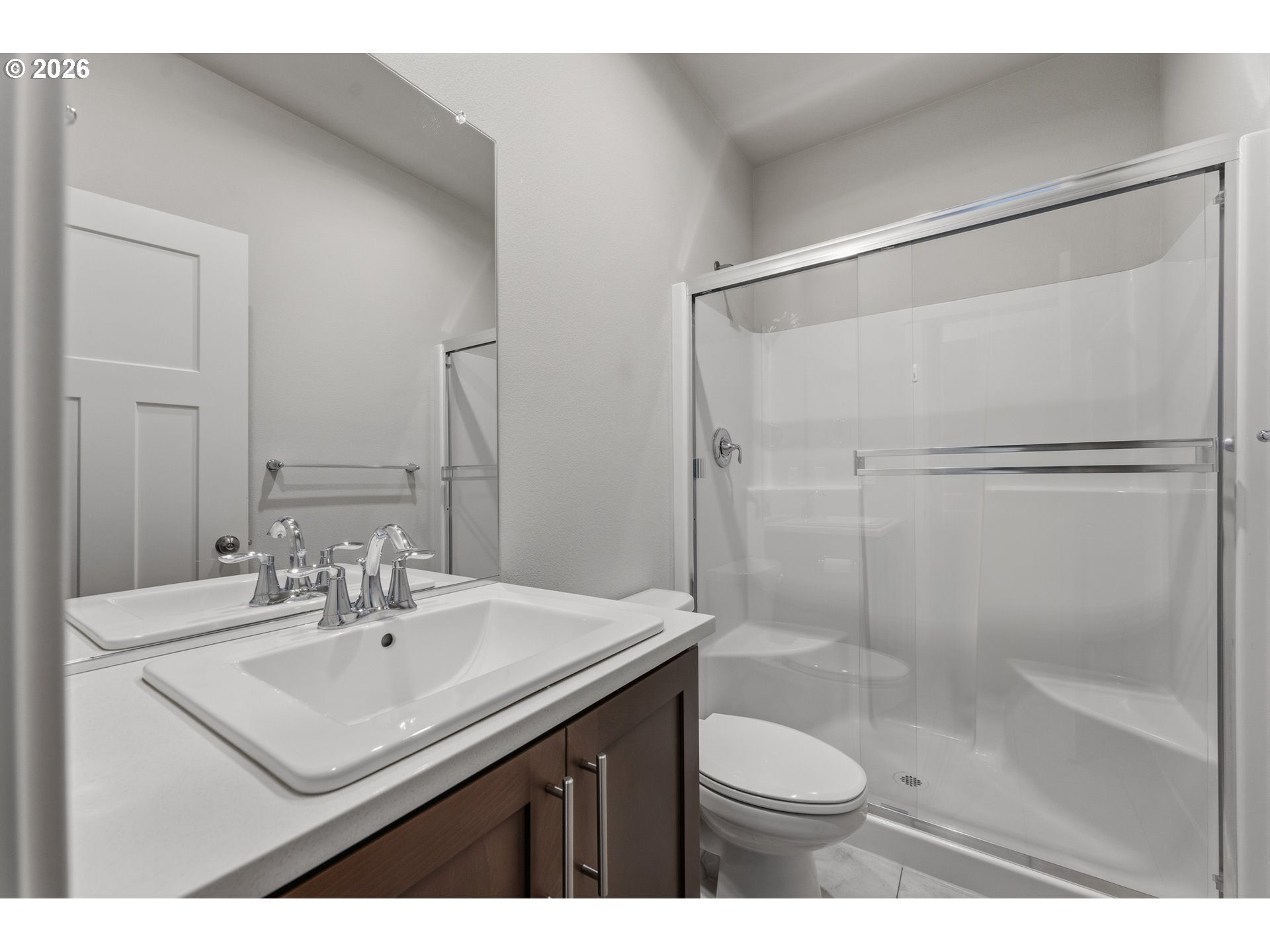 16930 Southwest Dowitcher Lane Beaverton, OR 97007 - Photo 15 of 32 Bathroom