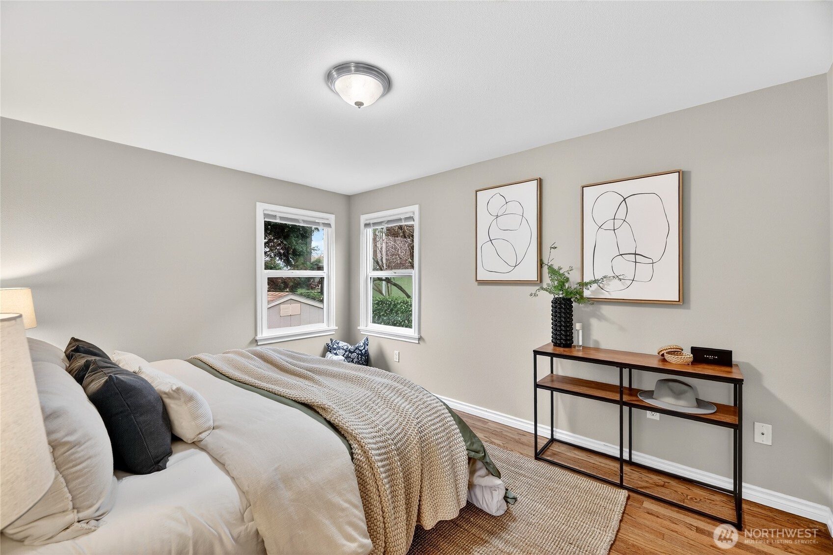 9047 37th Avenue Southwest Seattle, WA 98126 - Photo 11 of 20