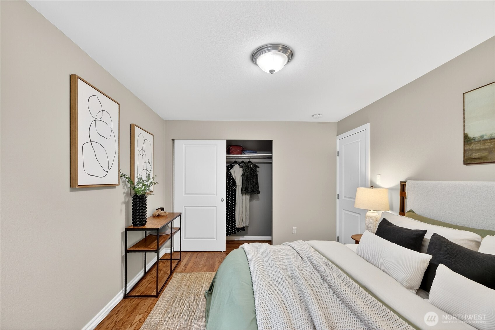 9047 37th Avenue Southwest Seattle, WA 98126 - Photo 12 of 20