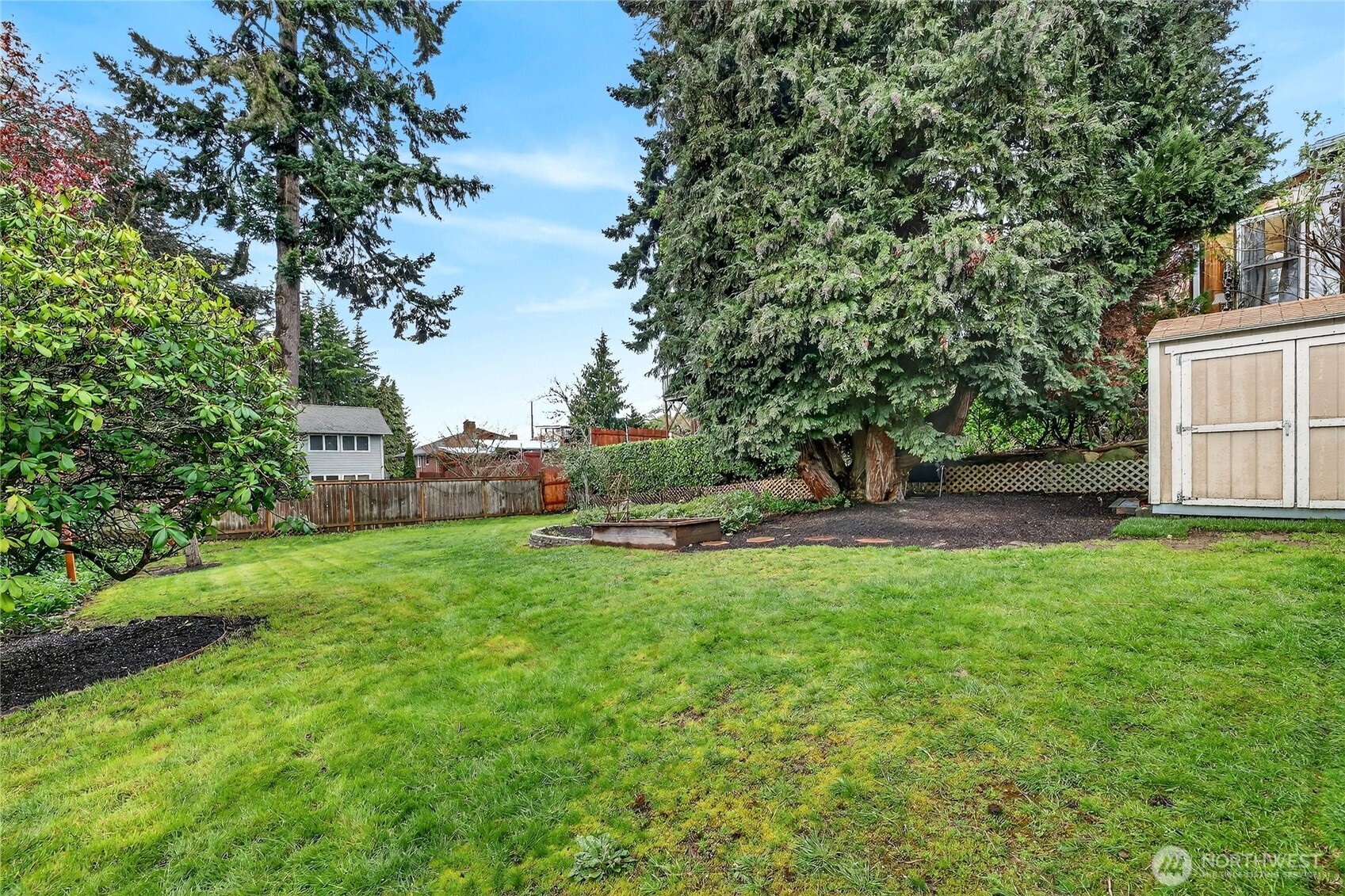 9047 37th Avenue Southwest Seattle, WA 98126 - Photo 18 of 20