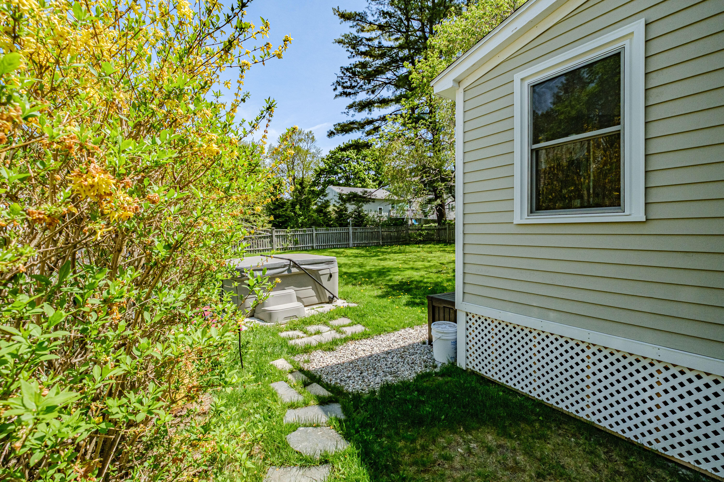 21 Rosedale Street Portland, ME 04103 - Photo 62 of 80 20210518mvht-61065