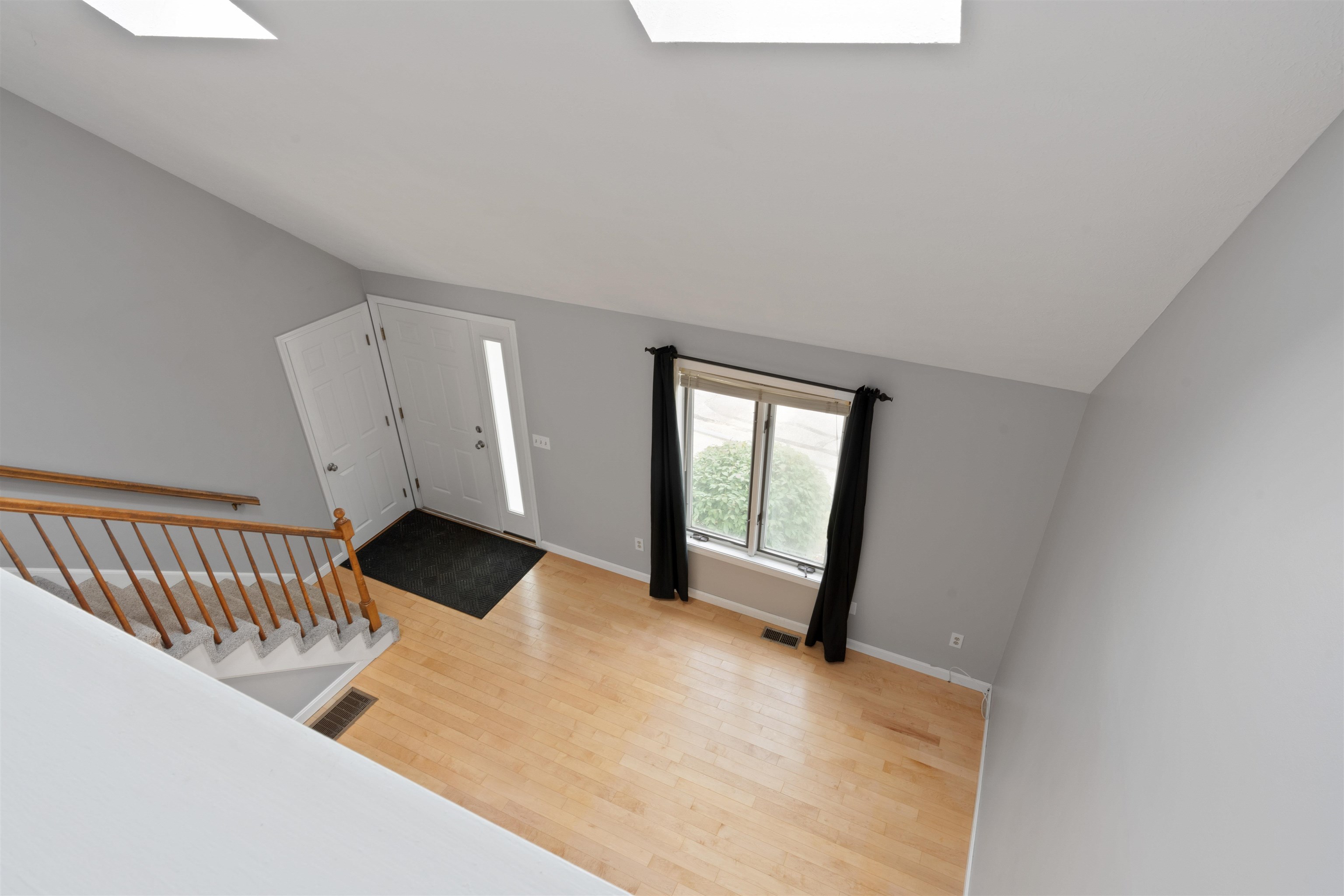 1555 Bodwell Road, Unit 63 Manchester, NH 03109 - Photo 11 of 32