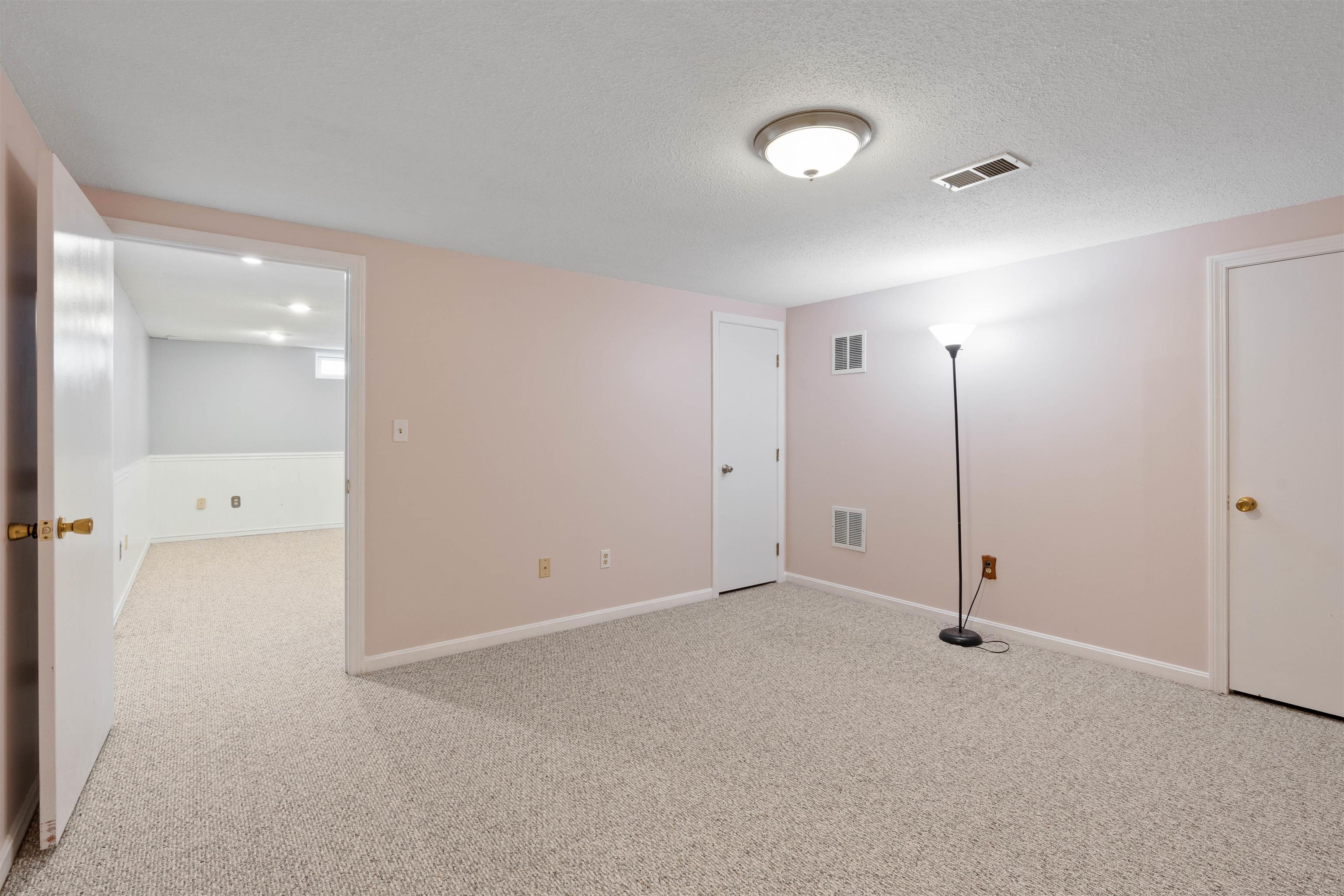 1555 Bodwell Road, Unit 63 Manchester, NH 03109 - Photo 22 of 32
