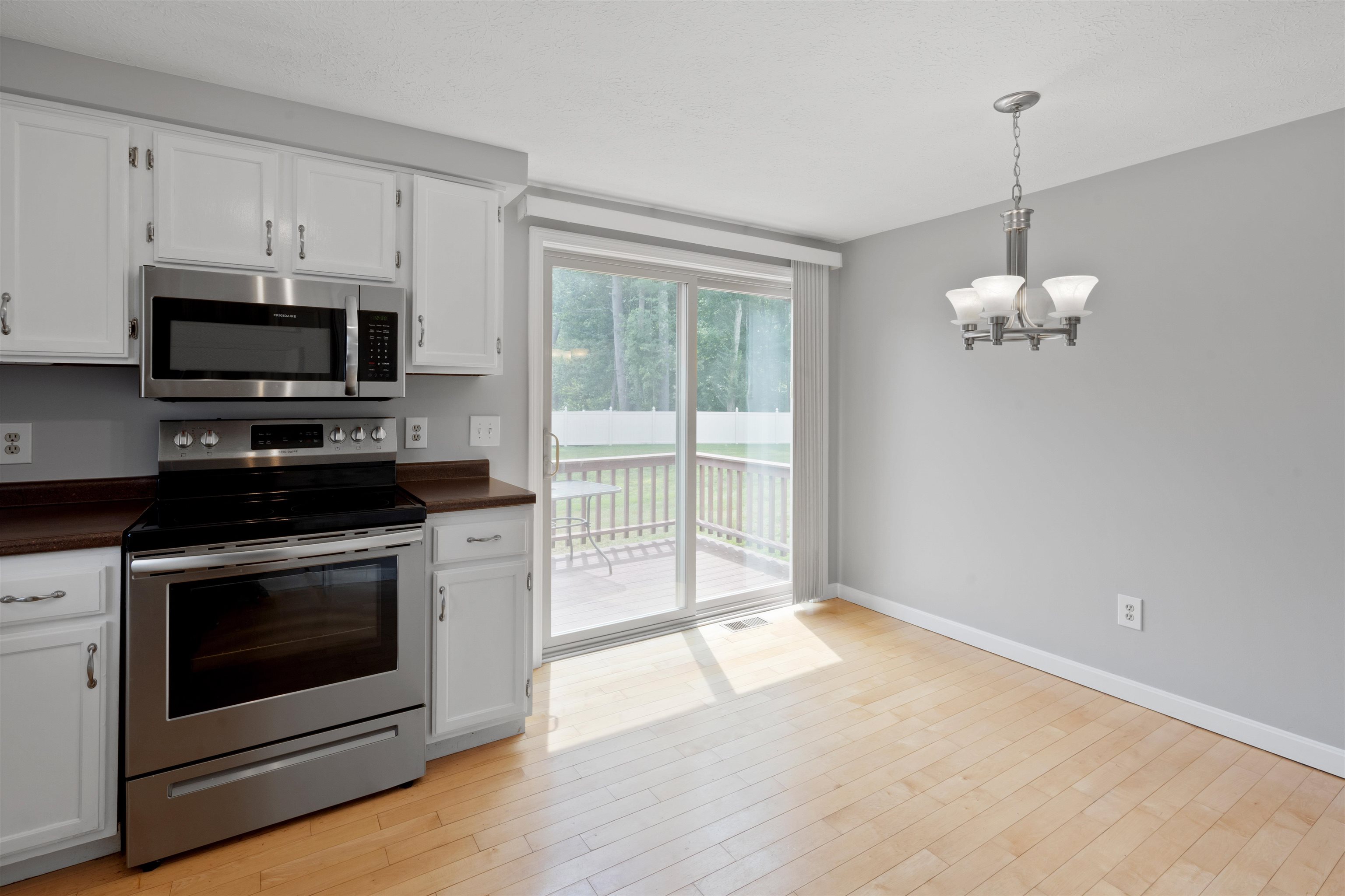 1555 Bodwell Road, Unit 63 Manchester, NH 03109 - Photo 31 of 32