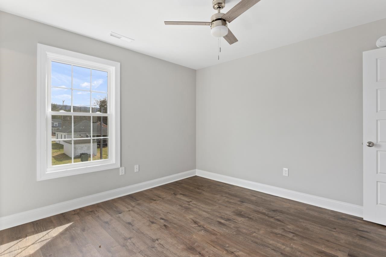 1013 B Street Waynesboro, VA 22980 - Photo 26 of 29