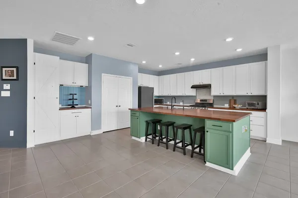 $364,500 | 1923 Elkington Circle, Conroe, TX 77304