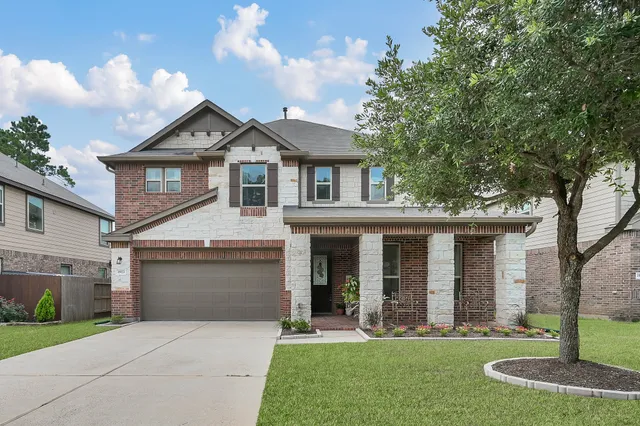 $380,000 | 1923 Elkington Circle, Conroe, TX 77304