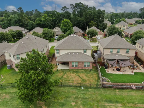 $364,500 | 1923 Elkington Circle, Conroe, TX 77304