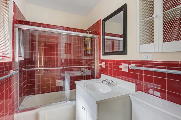 $6,200 | 240 Oleander Avenue, Unit 244, Palm Beach, FL 33480