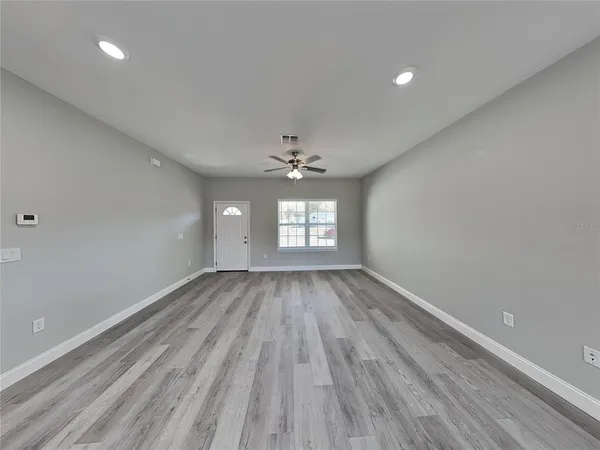 $1,650 | 8512 North Merrimac Way, Citrus Springs, FL 34434