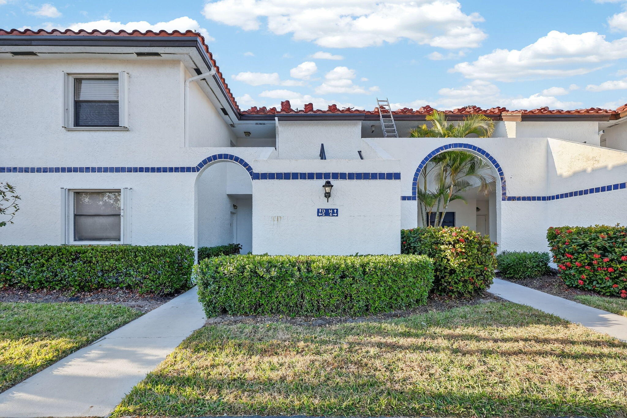 6101 Southeast Landing Way, Unit 5 Stuart, FL 34997 - Photo 1 of 40 1-web-or-mls-7R7A1804