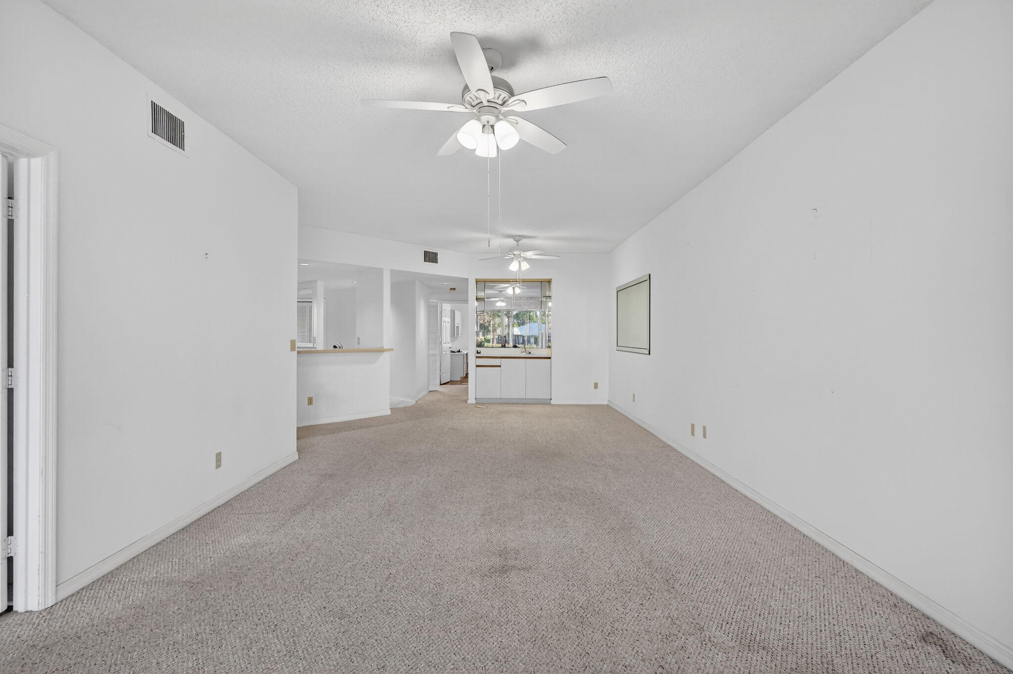 6101 Southeast Landing Way, Unit 5 Stuart, FL 34997 - Photo 6 of 40 11-web-or-mls-7R7A1657