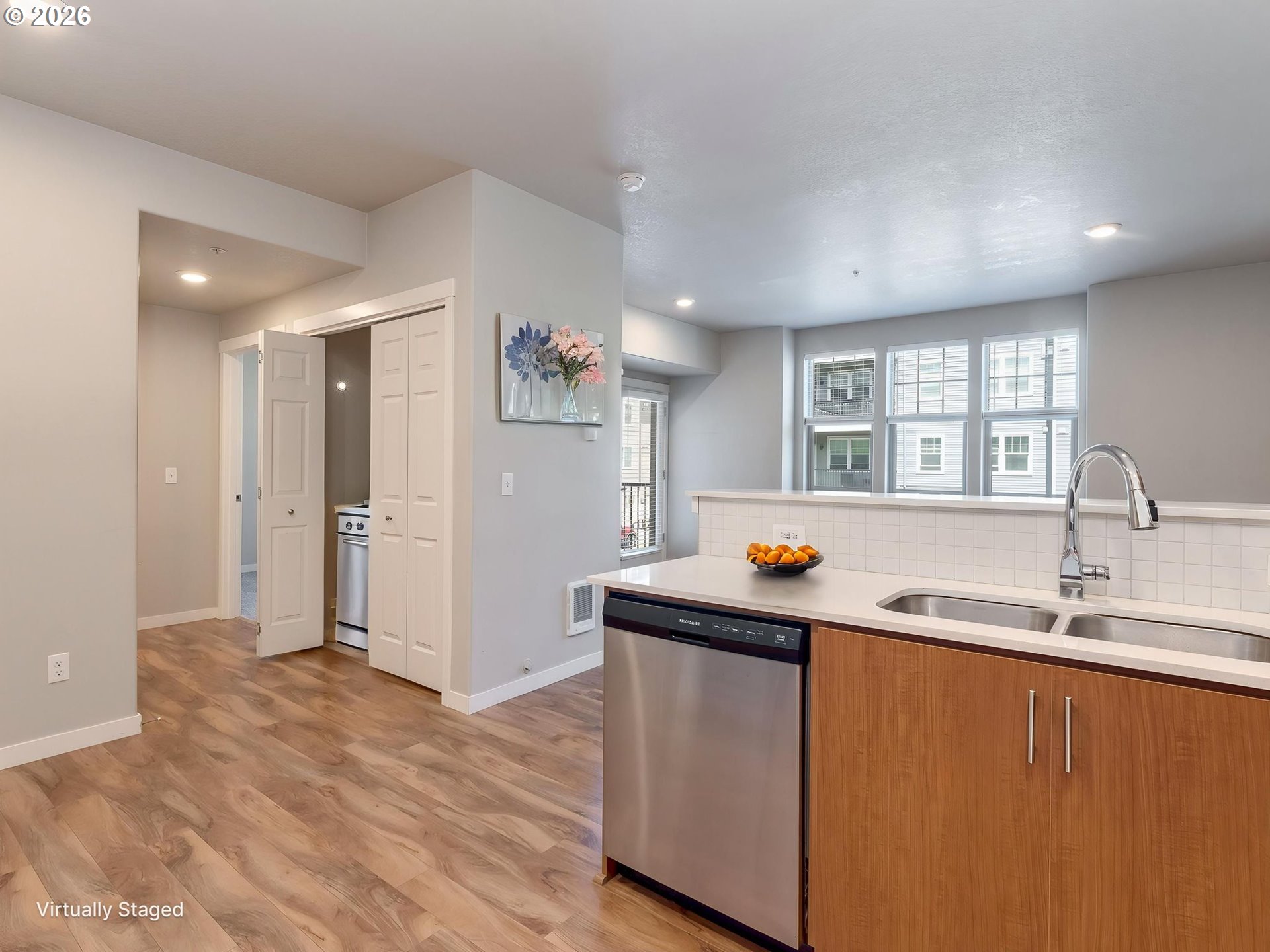 17137 Southwest Appledale Road, Unit 206 Beaverton, OR 97007 - Photo 7 of 29